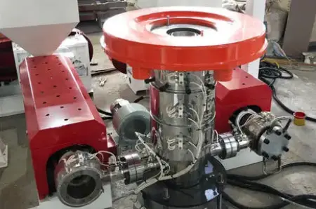 ABA Layers Blown Film Extrusion ABA Layers Blown Film Extrusion